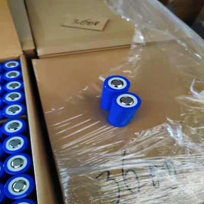 Батарея лития LiFePO4 голубая 3.2V 6000mah 14500 /32650/24700 перезаряжаемые